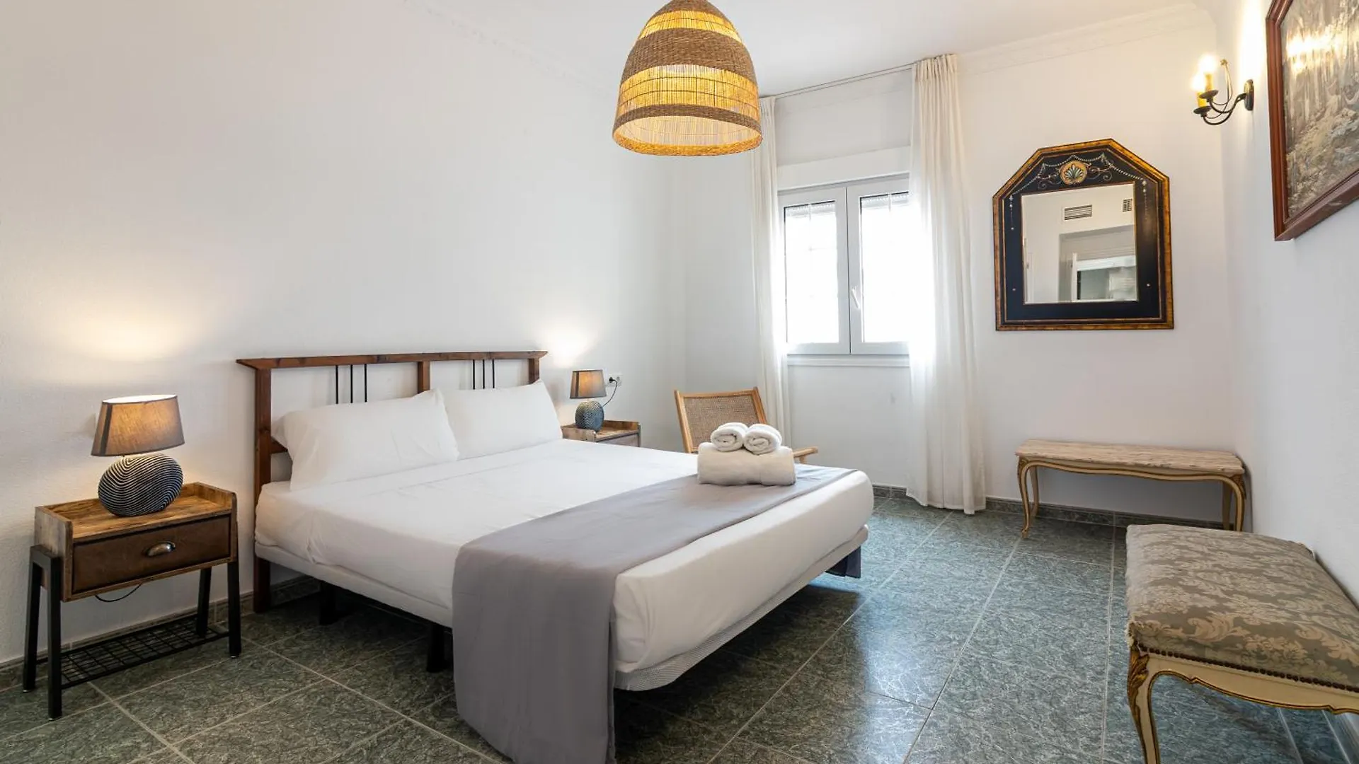 El Patio De La Luna Freshapartments مالقة إسبانيا