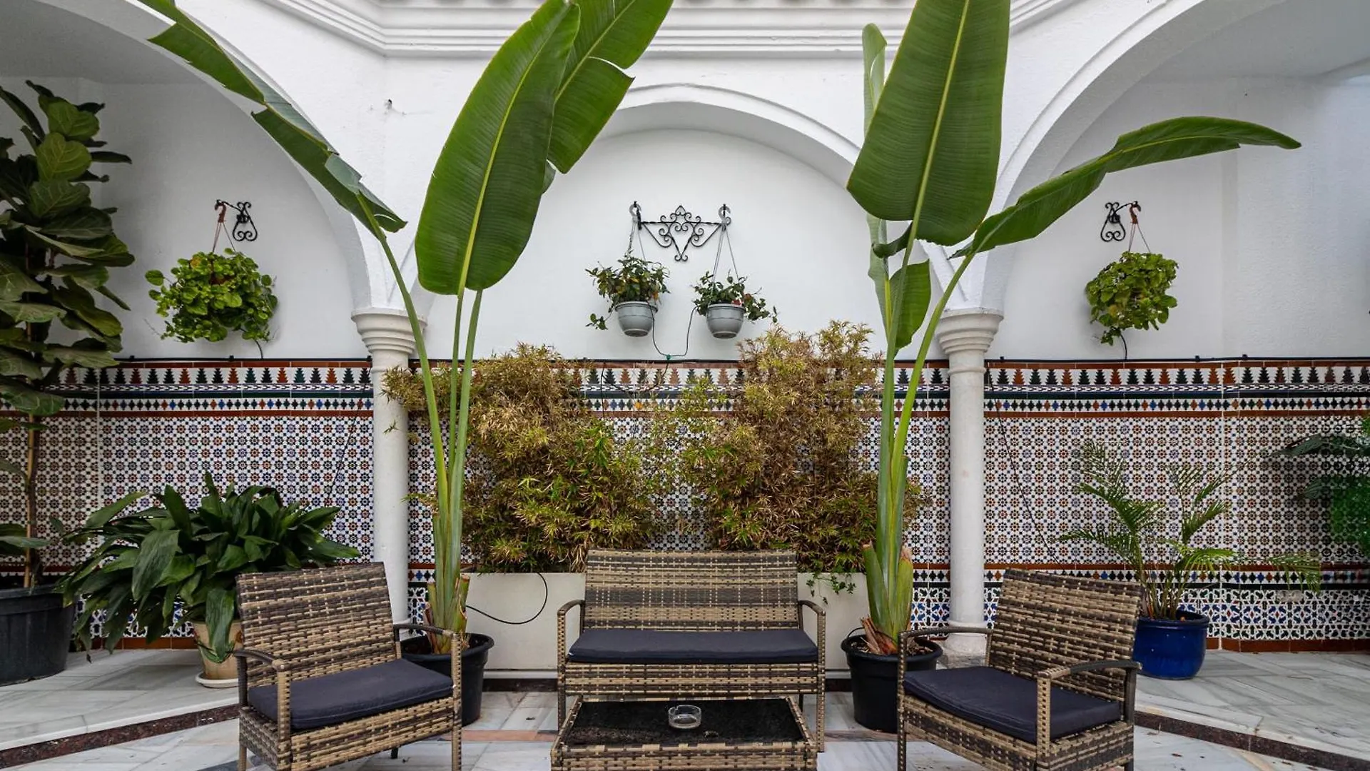 El Patio De La Luna Freshapartments مالقة 0*,